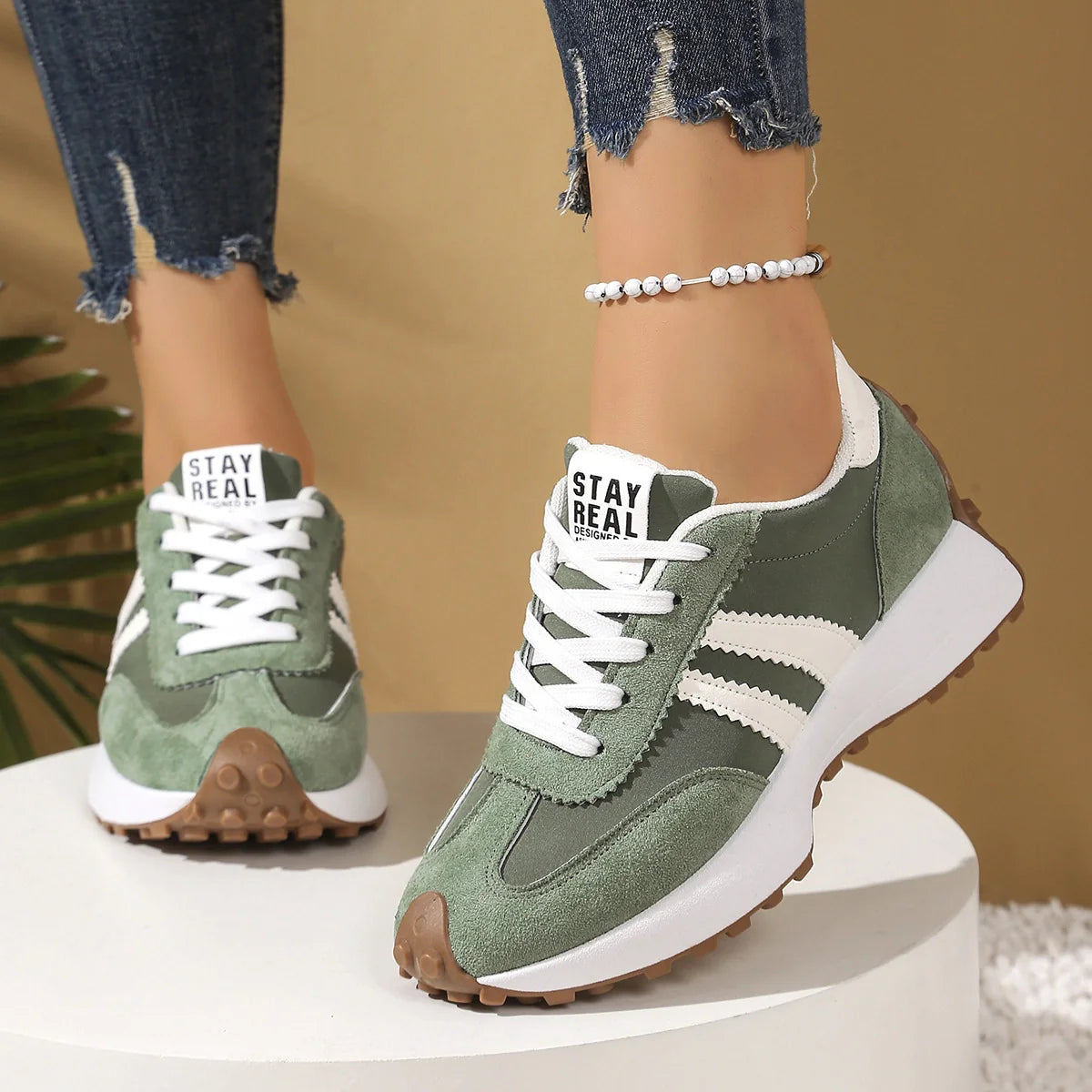 Bleib Echt Retro Plattform Sneakers – Bequeme Wildleder Chunky Sohle Casual Schuhe (Mehrere Farben)