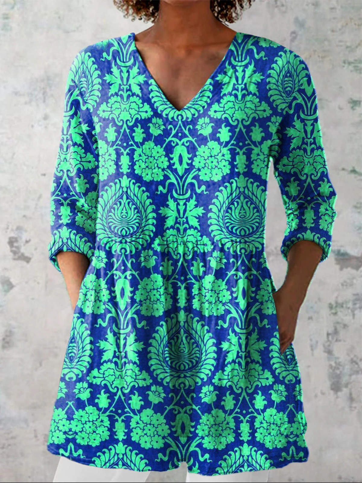 Romy | Lange Bluse mit ausdrucksstarkem Muster
