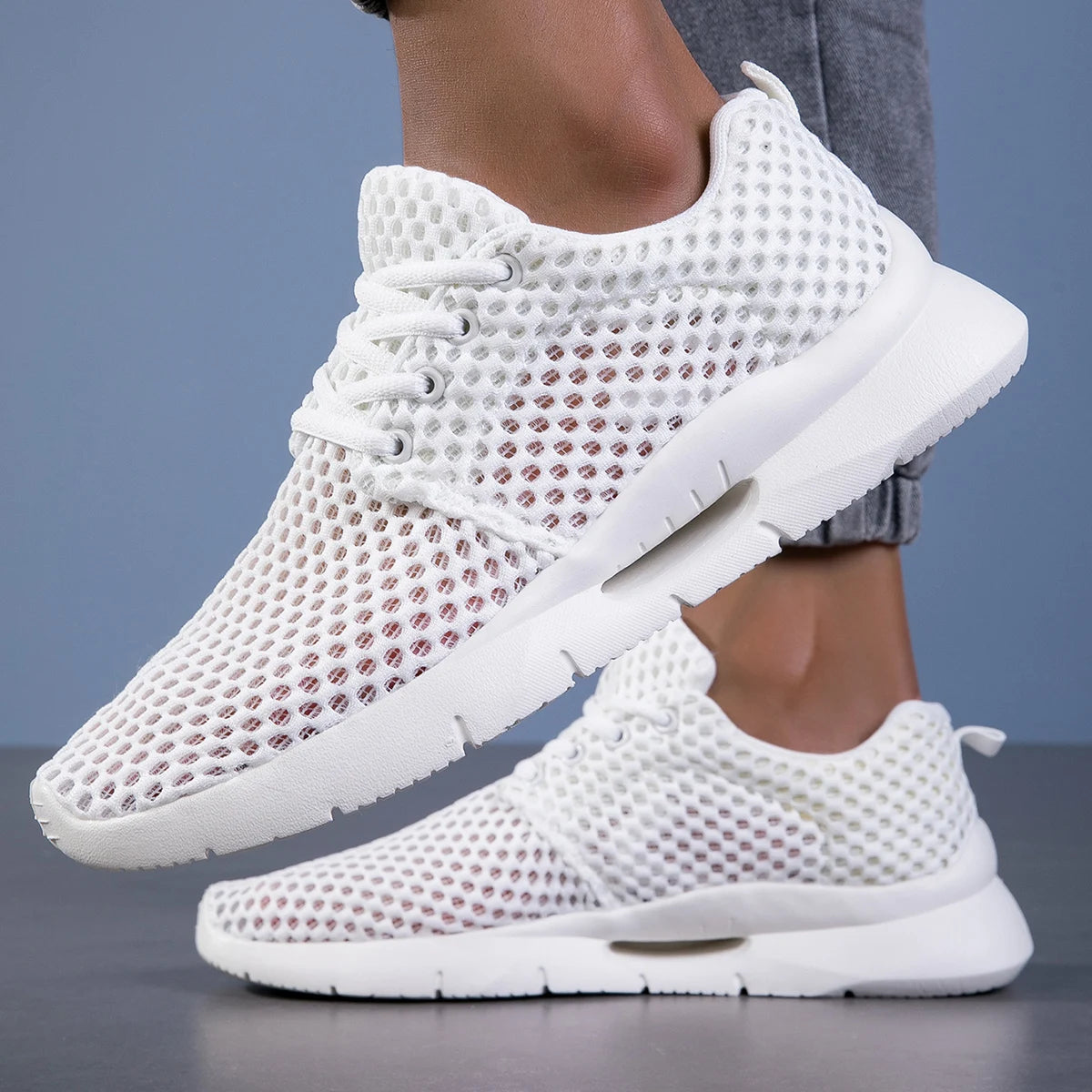NOVA MESH SNEAKER