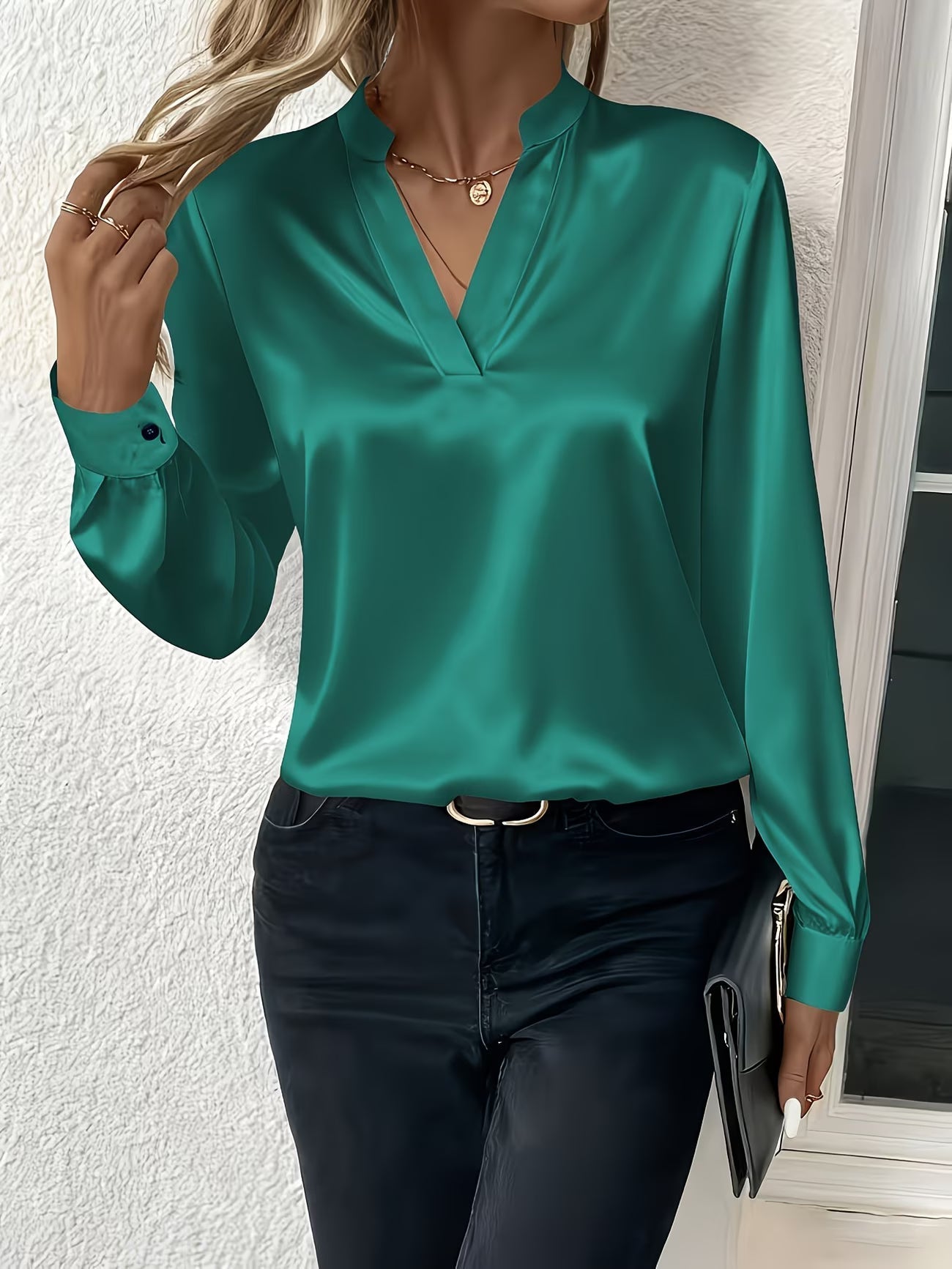 Ronika - Bluse mit langen Ärmeln und V-Ausschnitt