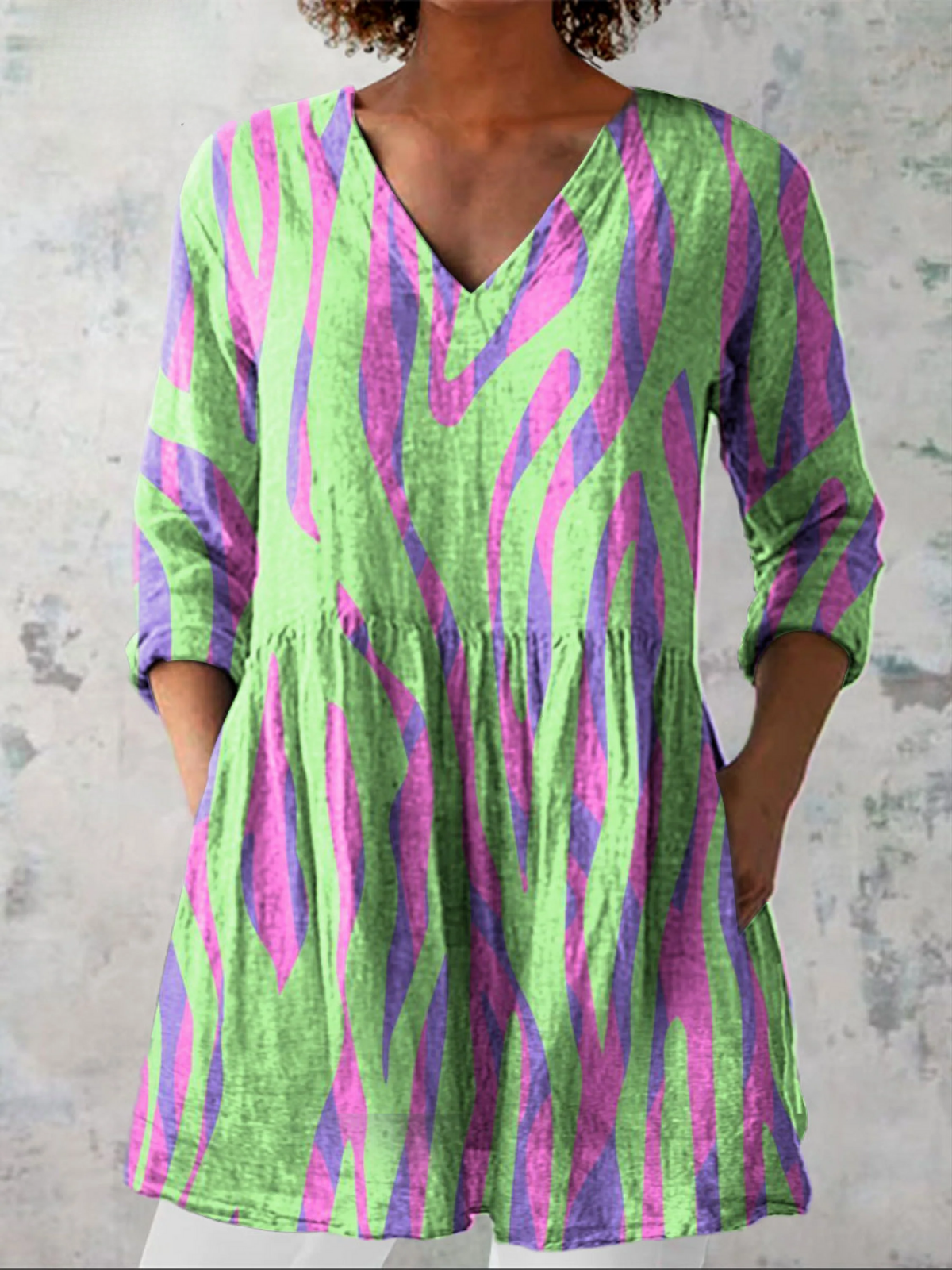 Mira | Lange Bluse mit ausdrucksstarkem Muster
