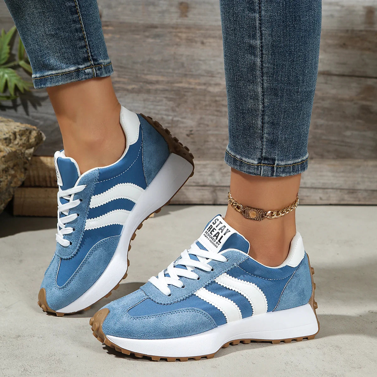 Bleib Echt Retro Plattform Sneakers – Bequeme Wildleder Chunky Sohle Casual Schuhe (Mehrere Farben)