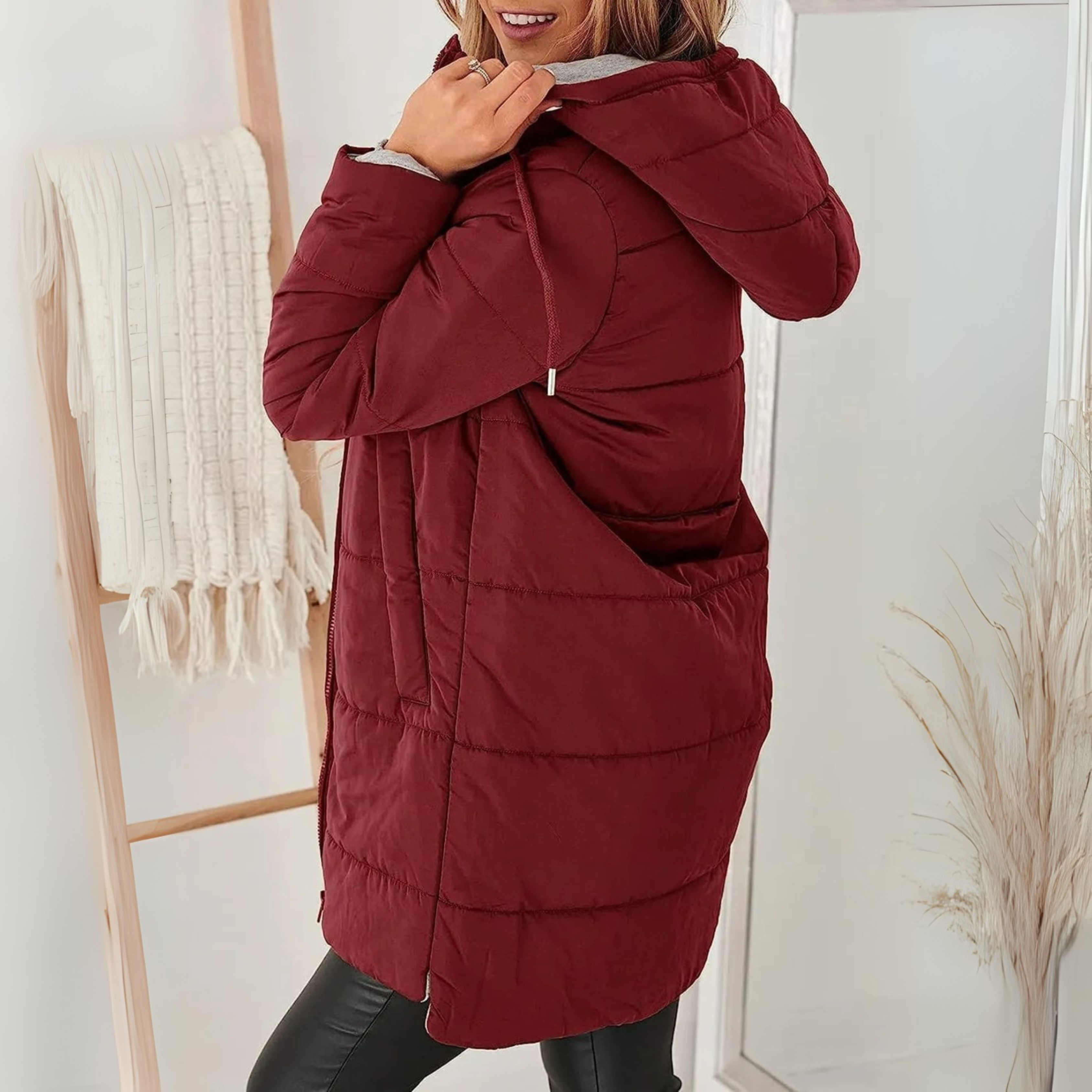 YILA™ - Lässige Kapuzen-Puffer-Daunenjacke