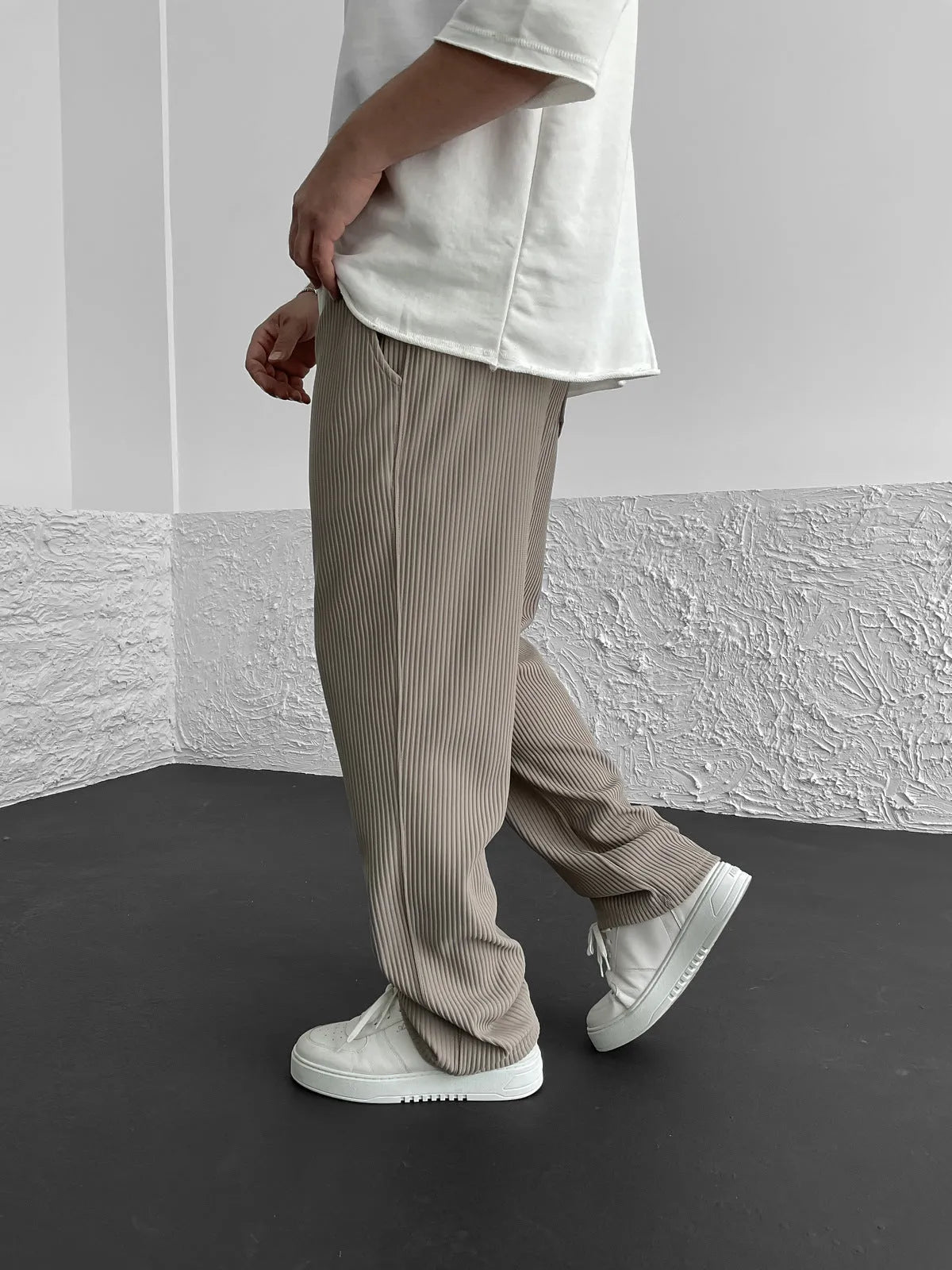 Rippengestrickte Relaxed Fit Hose